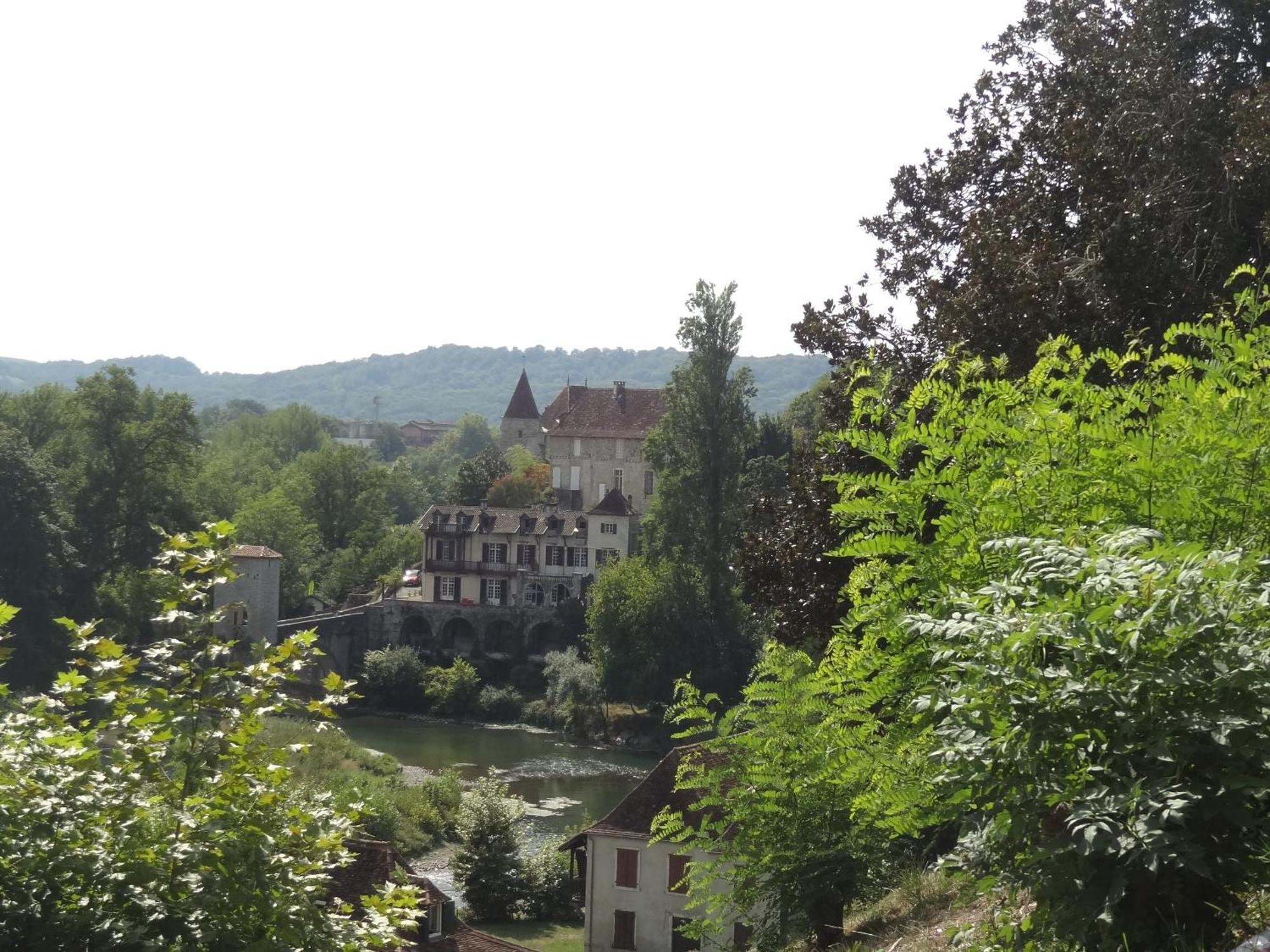 Willa Le Pelerine Sauveterre-de-Bearn Zewnętrze zdjęcie