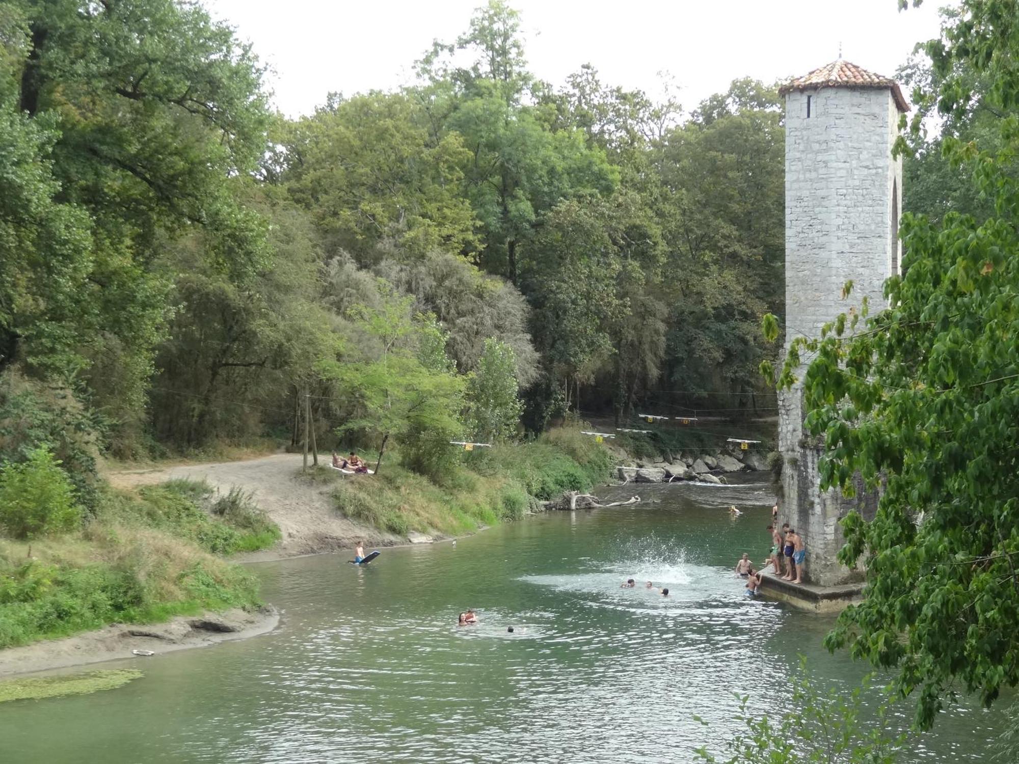 Willa Le Pelerine Sauveterre-de-Bearn Zewnętrze zdjęcie