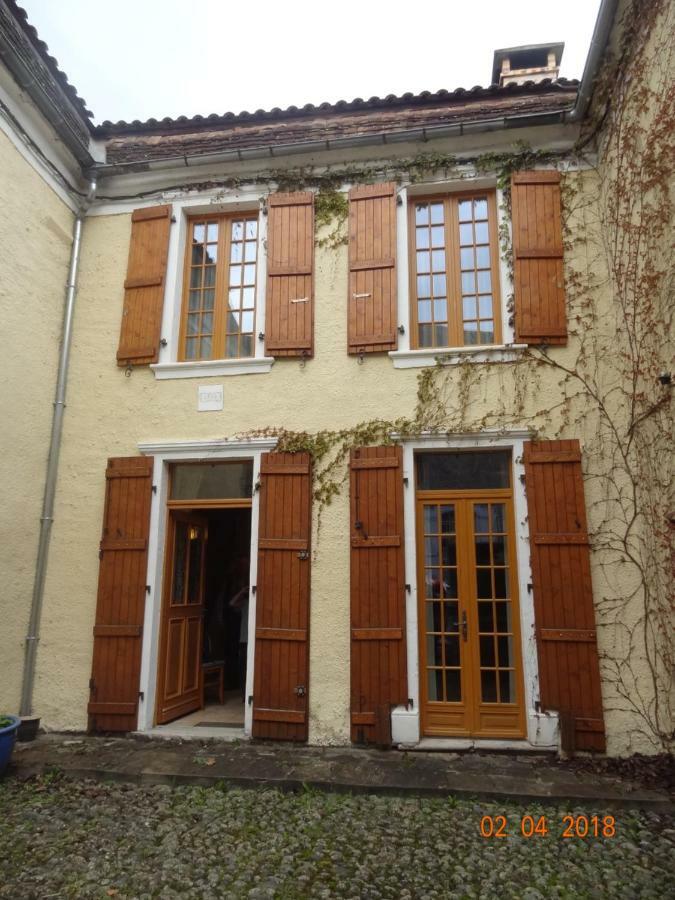 Willa Le Pelerine Sauveterre-de-Bearn Zewnętrze zdjęcie